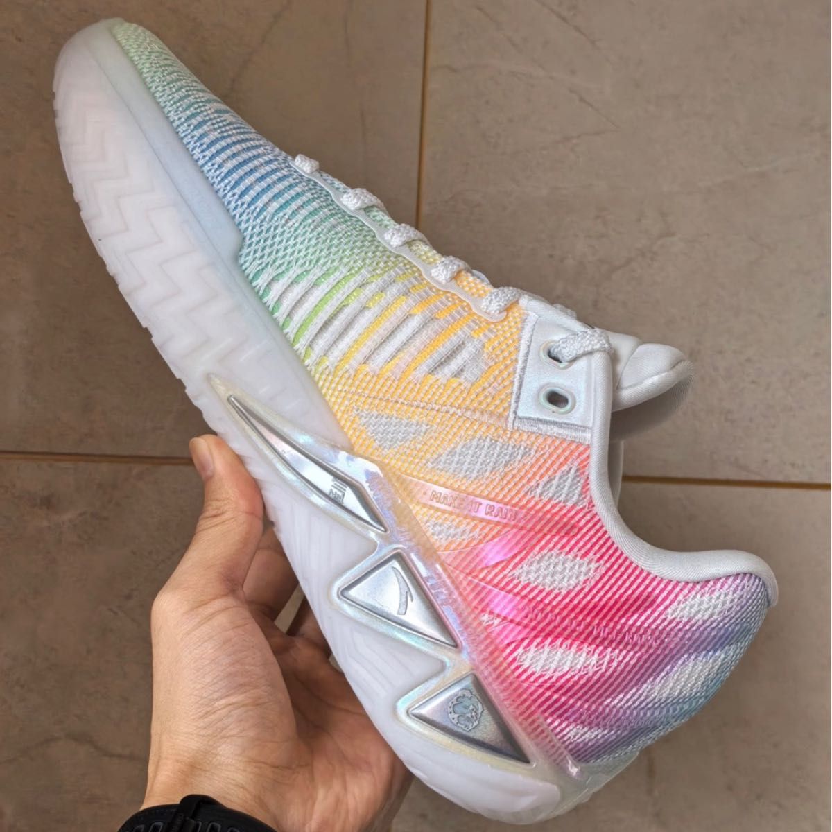 ANTA KT11「Sti11Klay」Klay Thompson着用モデルアンタバッシュ US9