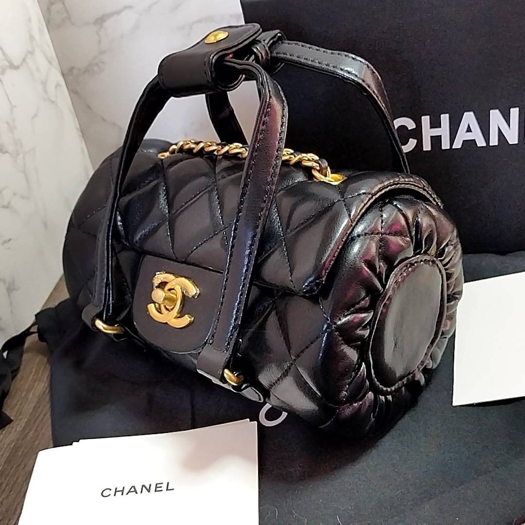 CHANEL 希少 ショルダーバッグ兼リュック2way仕様 ノベルティ ブラック