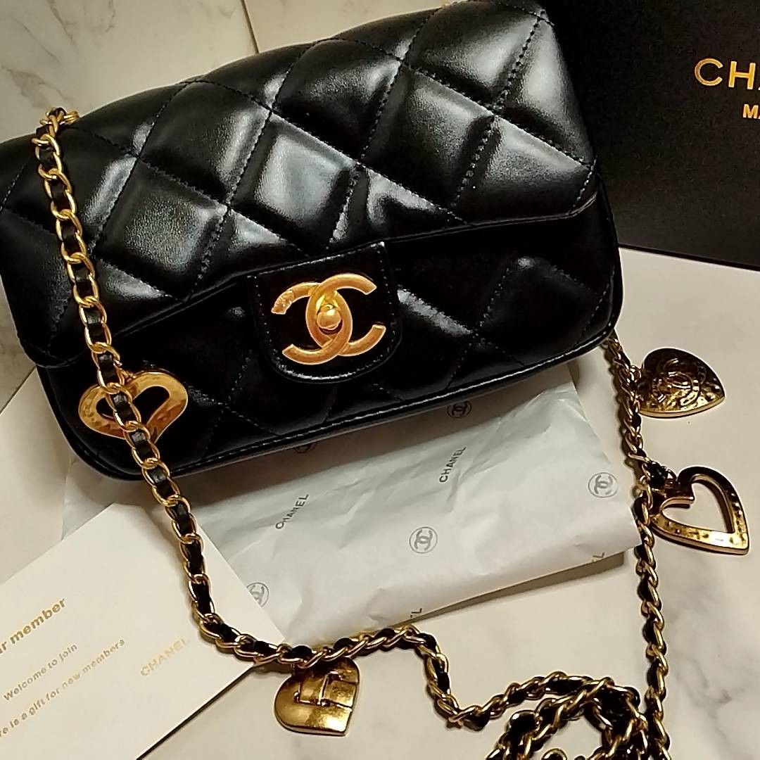 シャネル ショルダーバッグ ノベルティ ハートチェーン 黒｜Yahoo