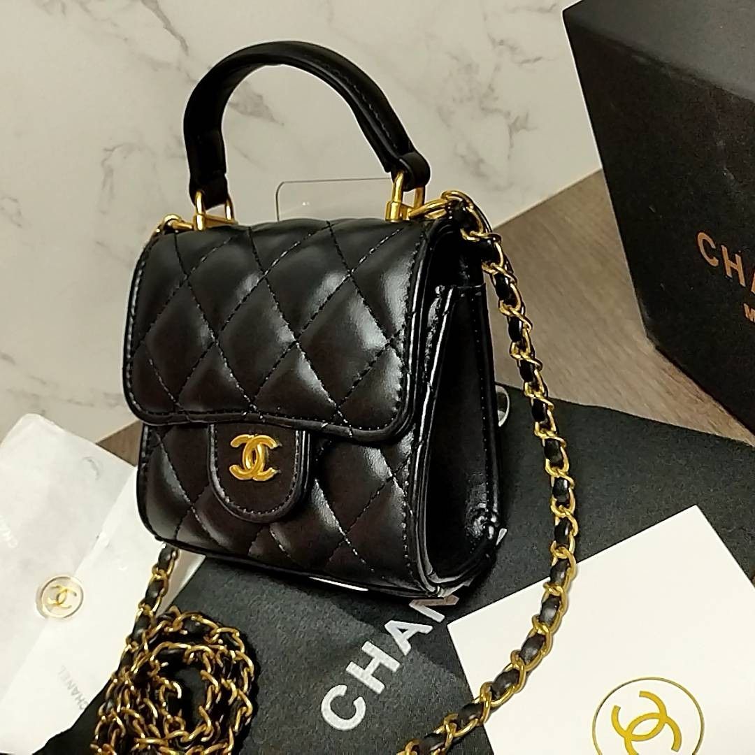 シャネル ノベルティ VIP ギフト チェーン ショルダーバッグ ミニ