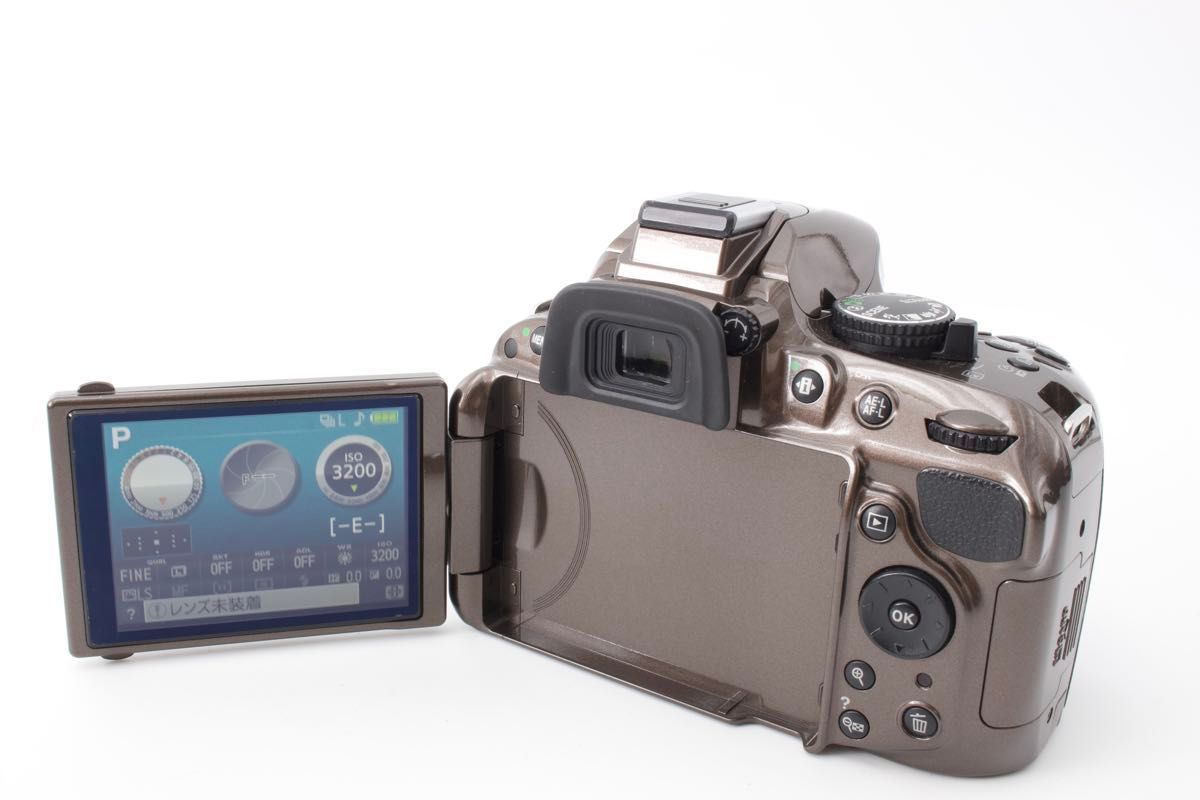 Nikon D5200 レンズキット スマホ転送 希少カラー ブロンズ 初心者に