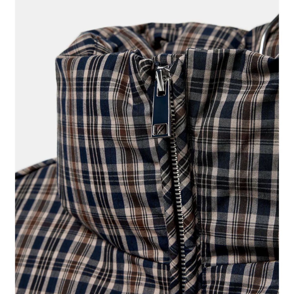 タグ付き新品 ZARAのチェック柄キルティングアノラック XSサイズ