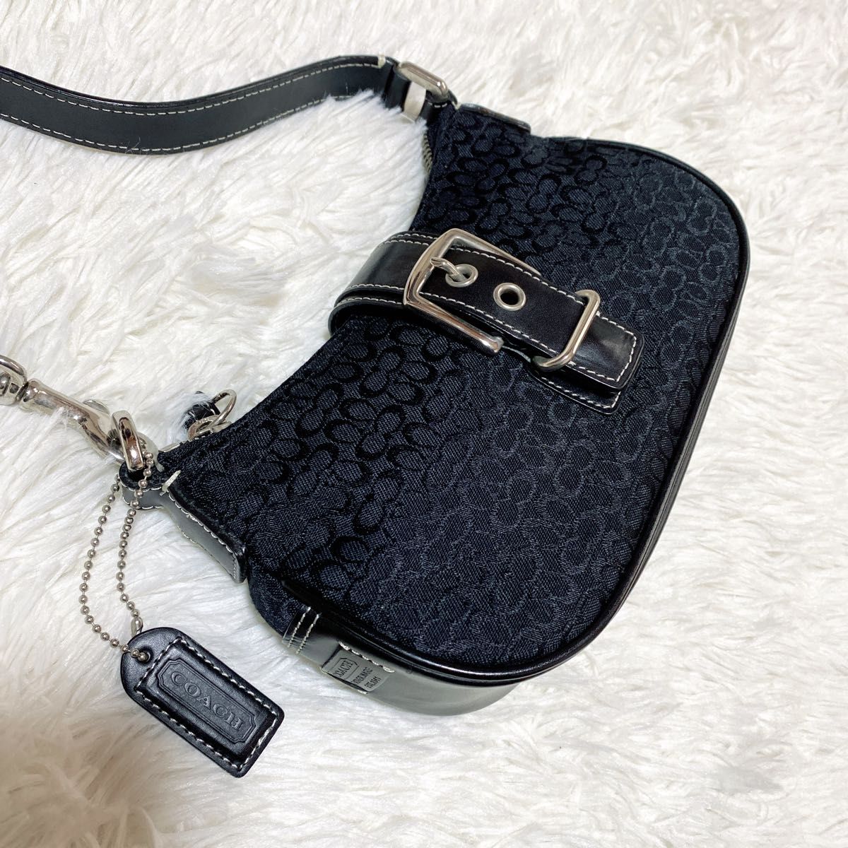 極美品 COACH コーチ ワンショルダーアクセサリーポーチSOHO 6362