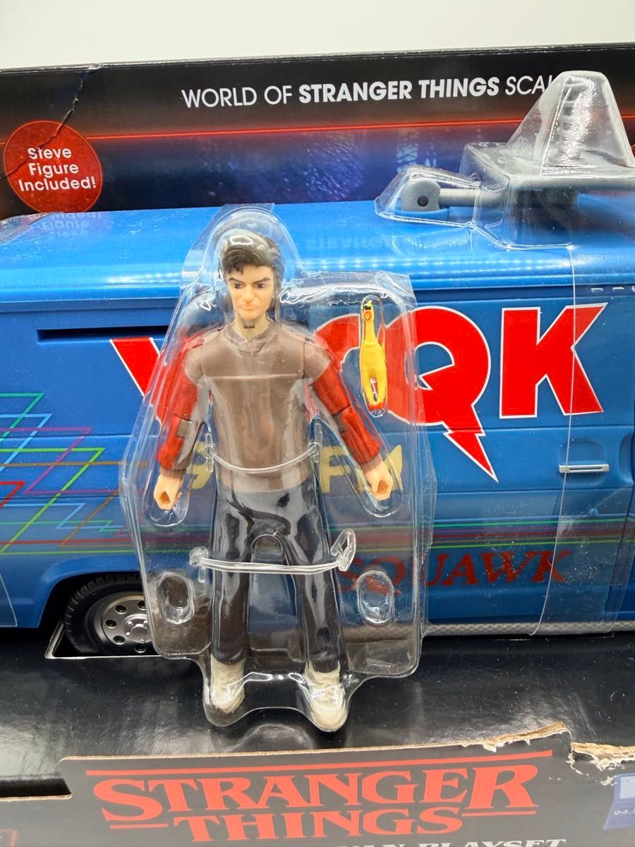 日本未発売】スティーブ WSQKバン フィギュア ストレンジャーシングス