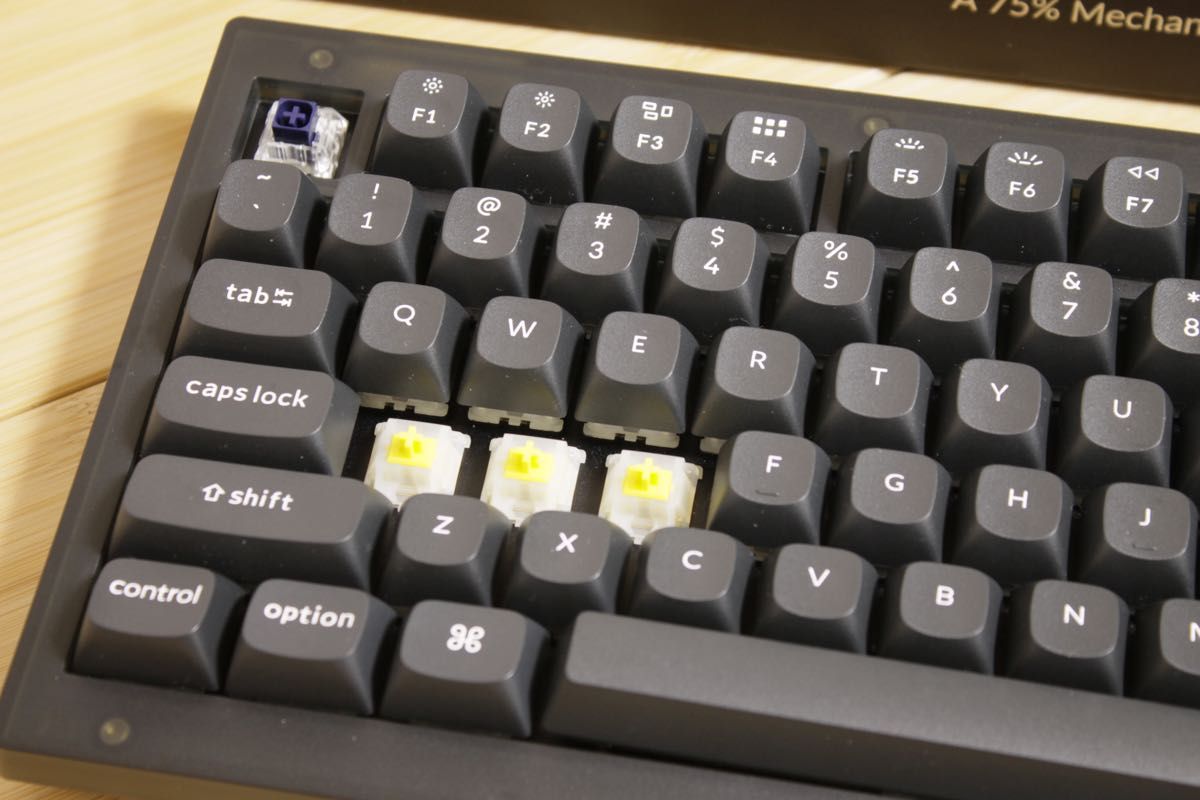 Keychron】キークロン V1 Knob フロストブラック QMK/VIA メカニカル