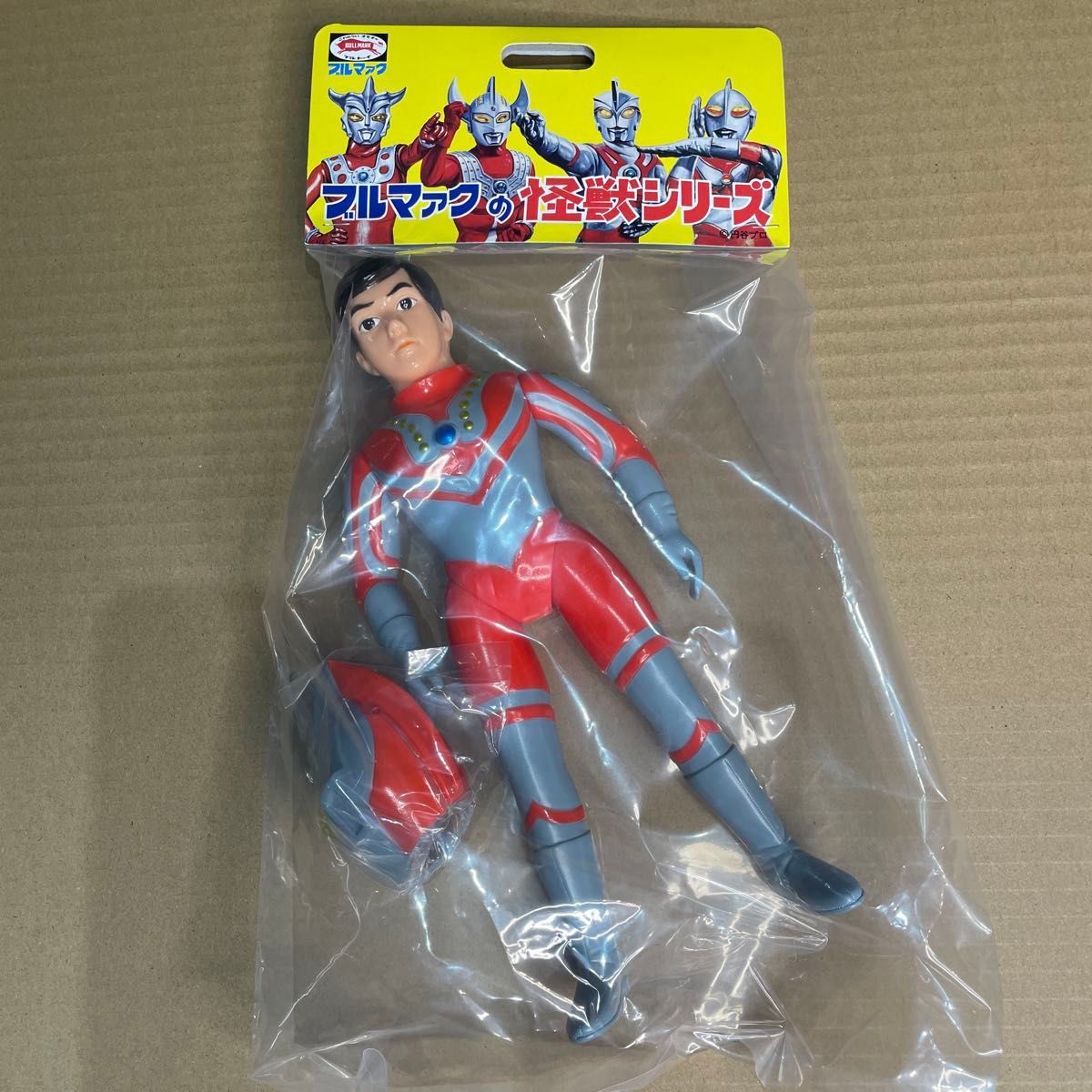 マスク取れゾフィー レトロカラー ソフビ 面取れ 大ブルマァク展