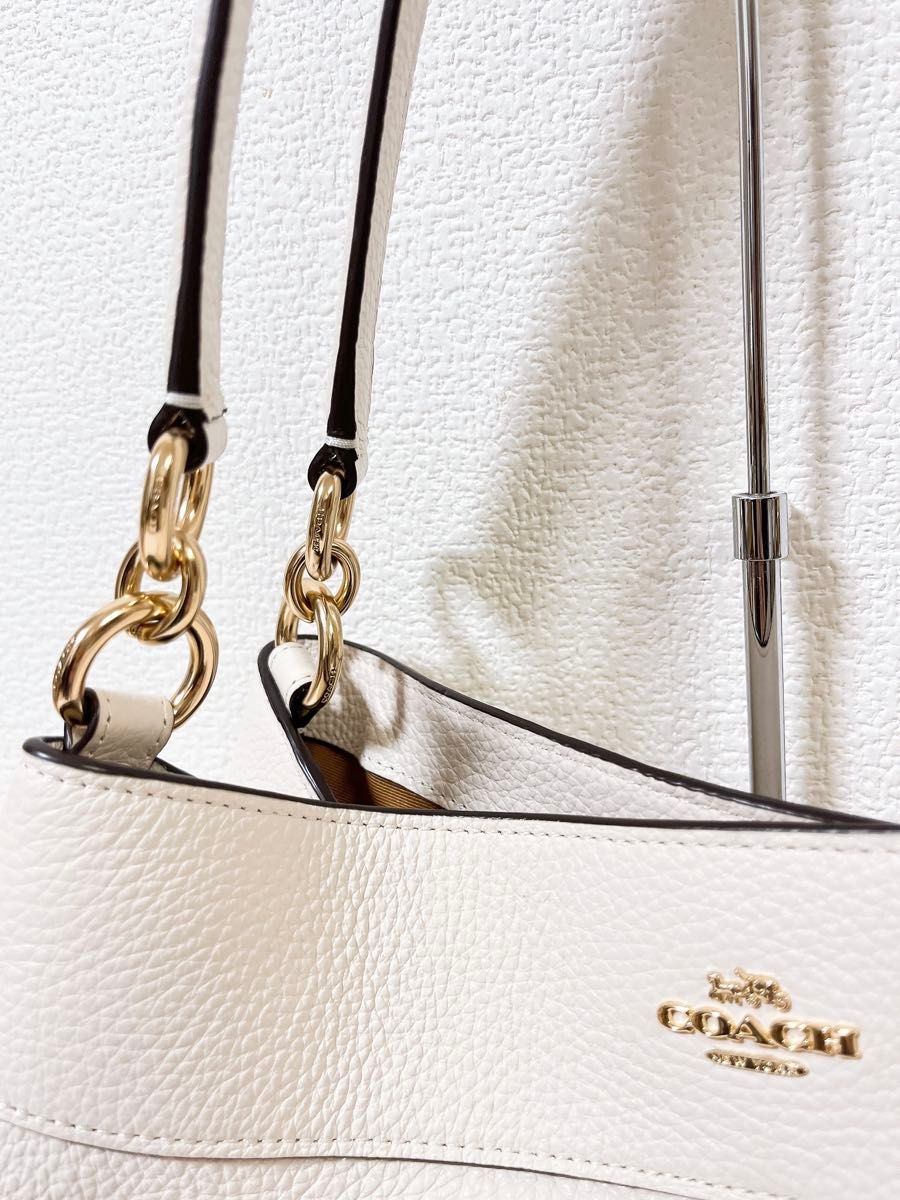 極美品】コーチ F10910 ソーホー ワンハンドバッグ レザー 肩掛け 白