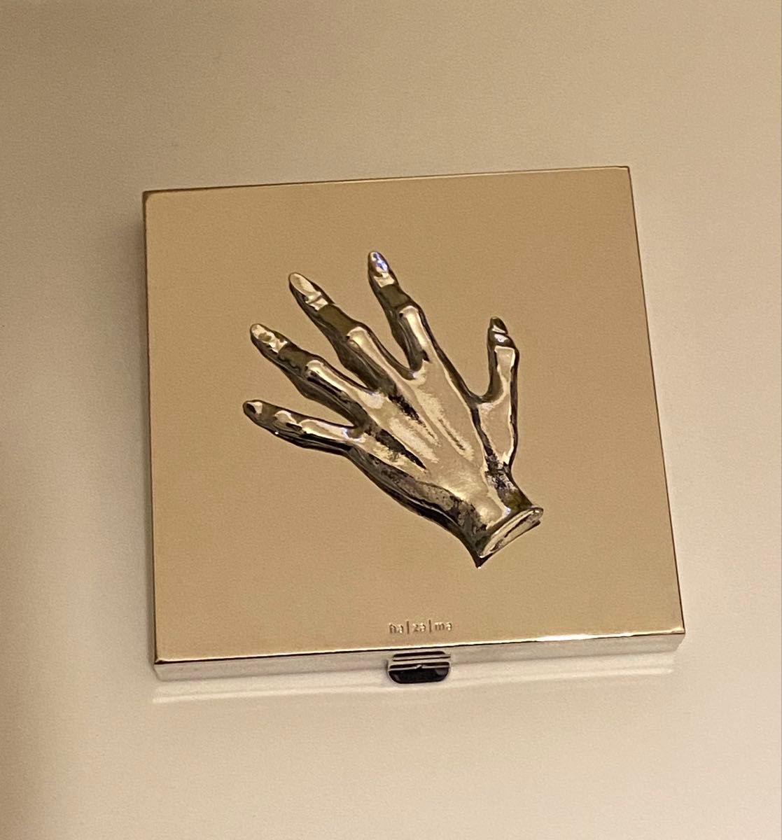 halzalma 惹きずり込まれる運命のアイシャドウ silver ハザマ hazama