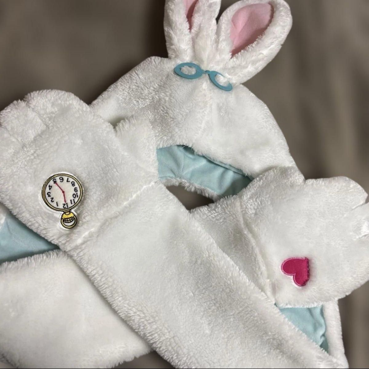 ディズニー 不思議の国のアリス 白うさぎ ファンキャップ マフラー