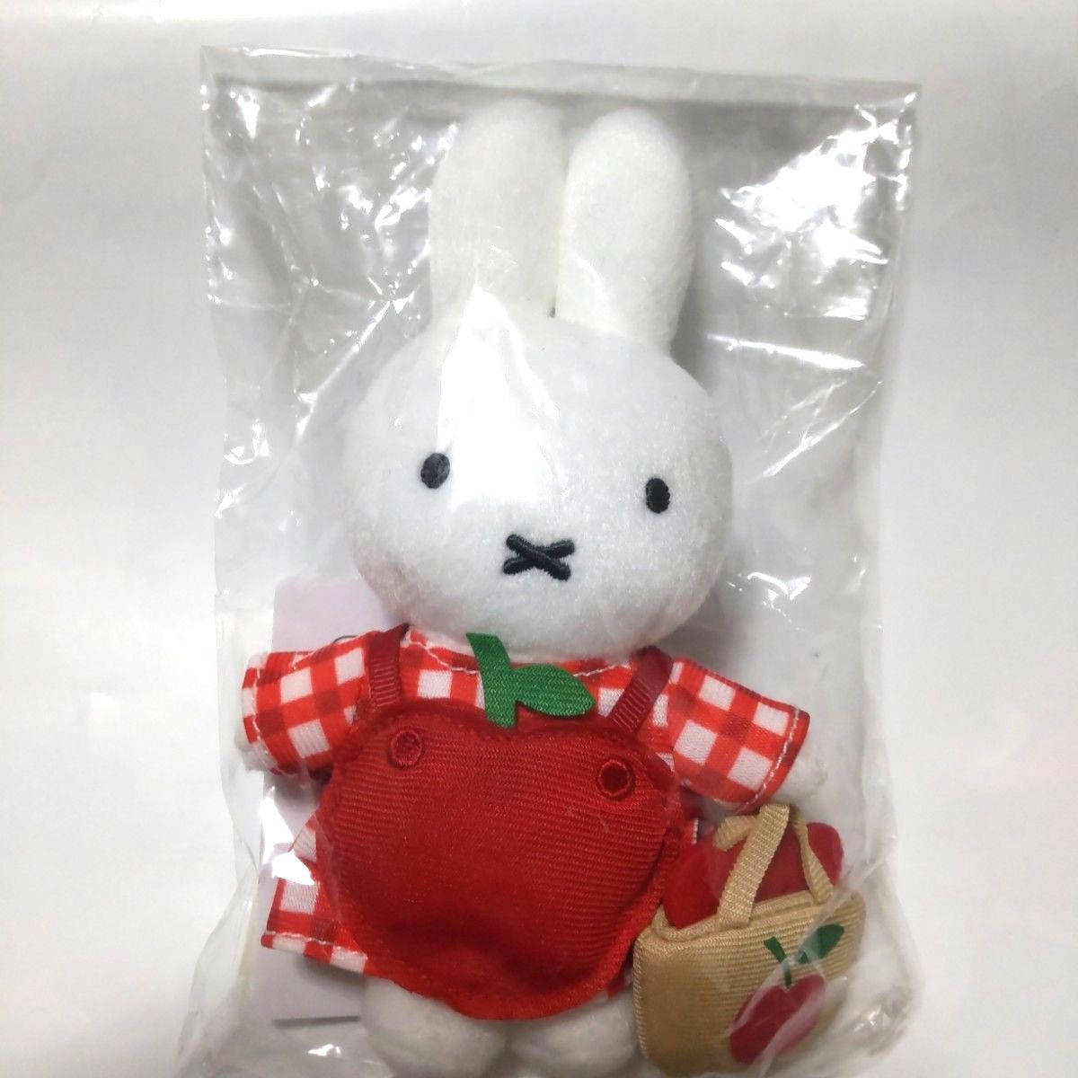 ミッフィー zakkaフェスタ マスコット 冬のおくりもの リンゴエプロン