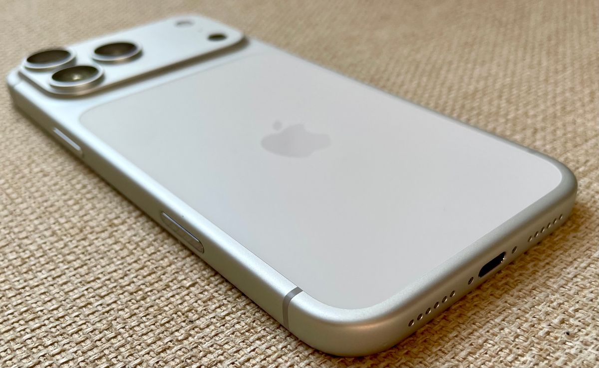 2025/9 iPhone 17 Pro Max 256GB シルバー(Silver) バッテリー 100