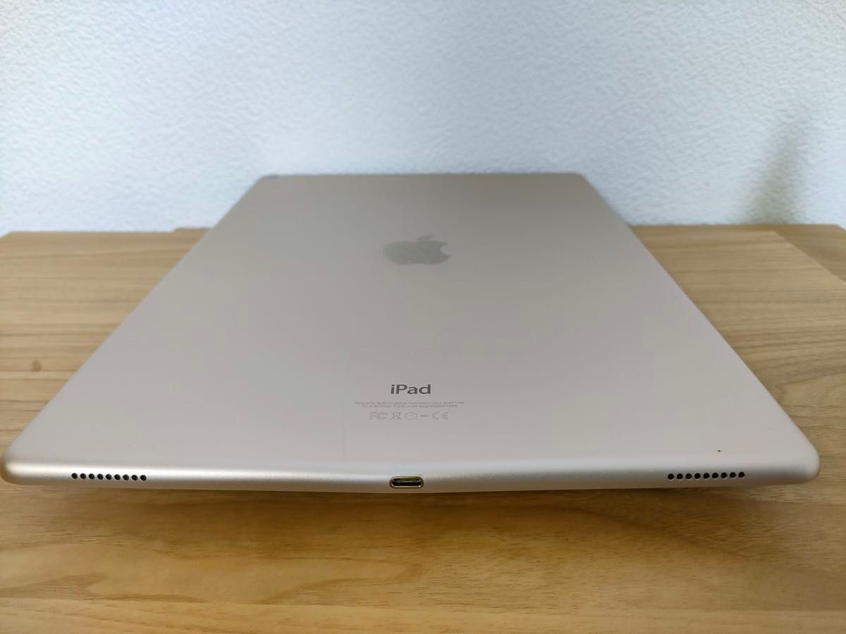 iPad Pro 12 9インチ 第1世代 Wi-Fiモデル 128GB ゴールド ML0R2J/A