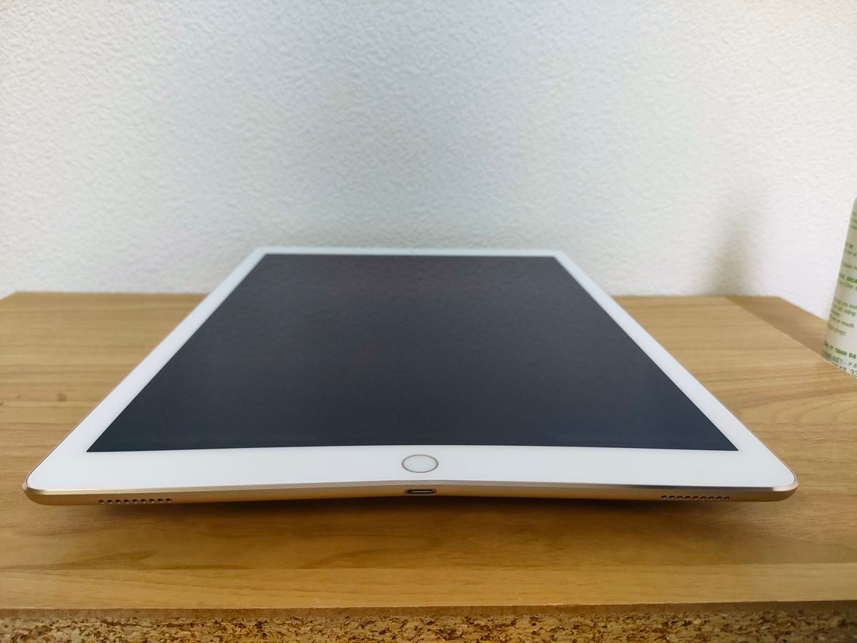 iPad Pro 12 9インチ 第1世代 Wi-Fiモデル 128GB ゴールド ML0R2J/A