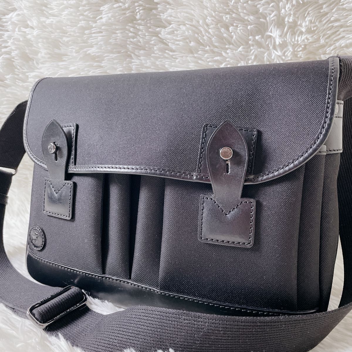 美品】ハンティングワールド サファリトゥデイ メッセンジャーバッグ