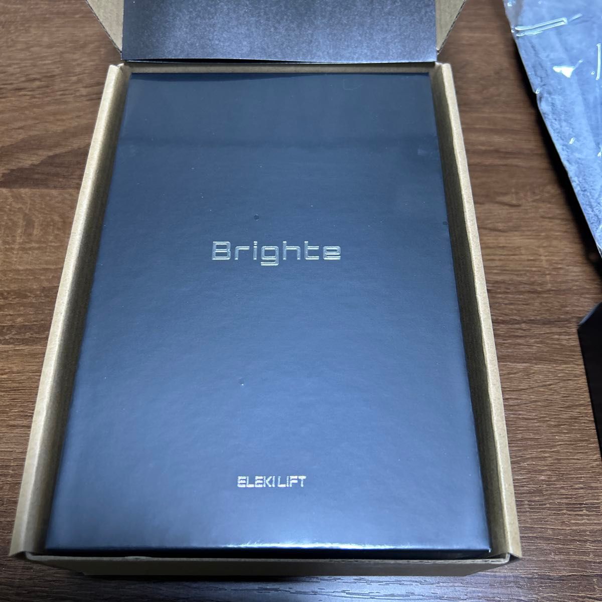 新品未開封】おまけ付き Brighte ELEKI LIFT エレキリフト美顔器
