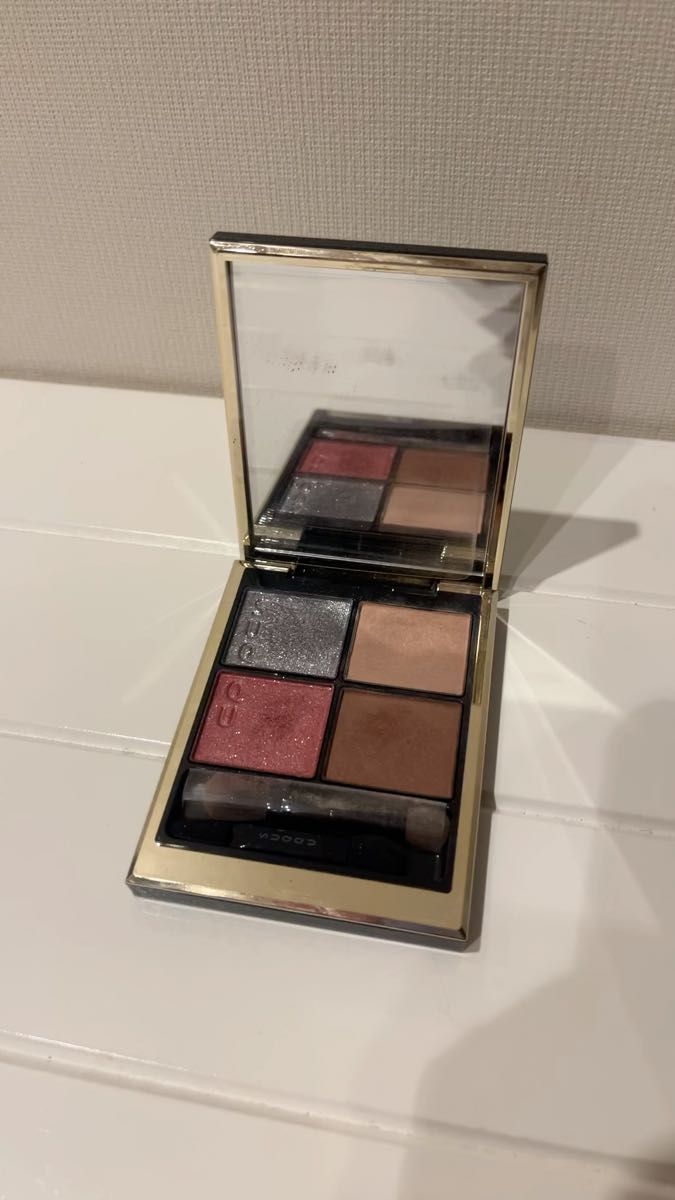 SUQQUアイシャドウs03 スック シグニチャーカラーアイズ S03 霜来