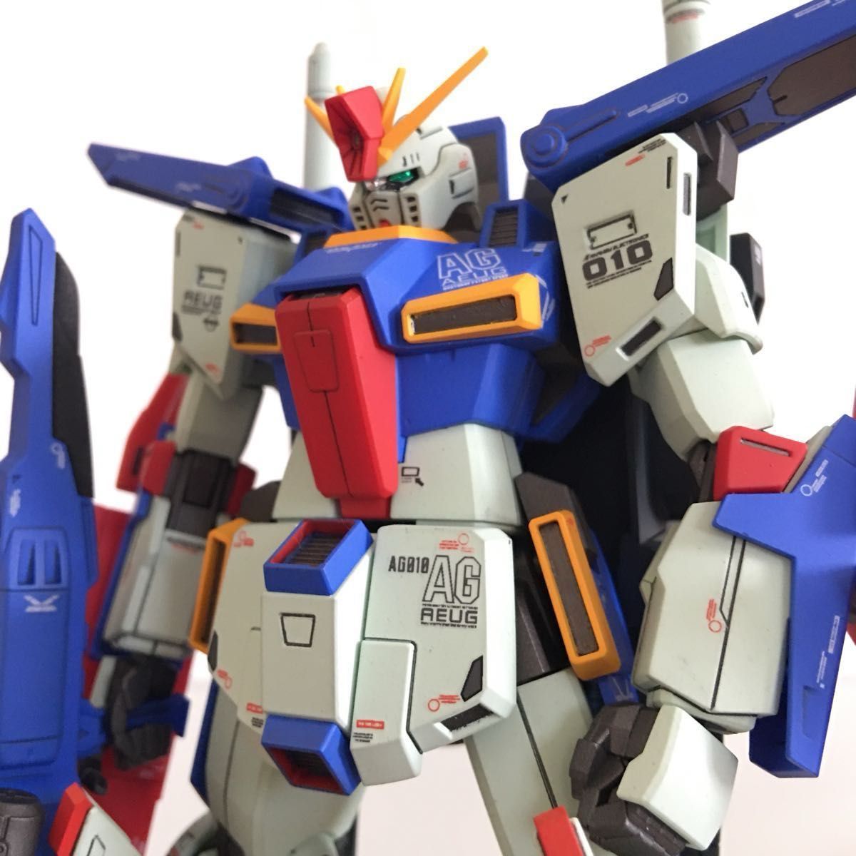 ガンプラ 1/144 HGUC ZZ ガンダム 全塗装 完成品 ダブルゼータ
