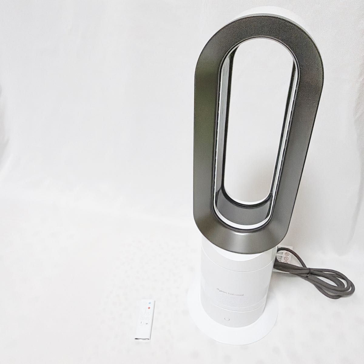 24年製・極美品】Dyson Hot＋Cool AM09 セラミックファンヒーター