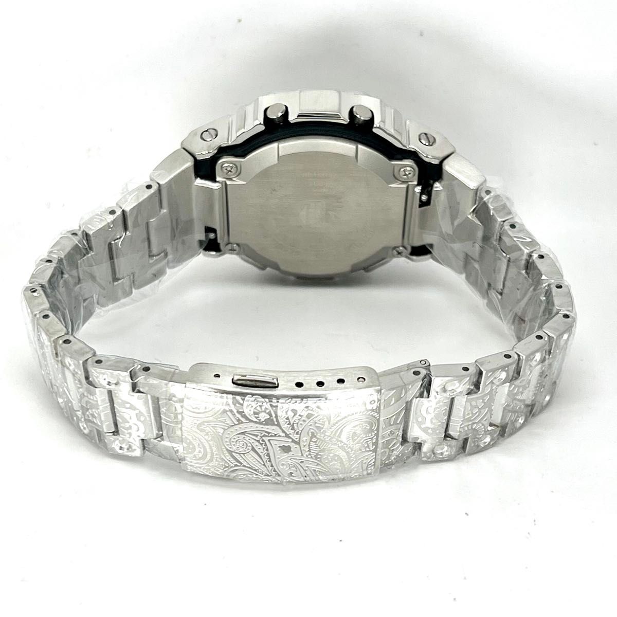 新品 G-SHOCK GW-B5600 メタルカスタム ペイズリーシルバー｜Yahoo