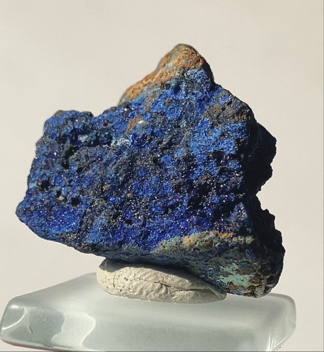 超大玉 62mm 虹入りゴールドルチルクォーツ 丸玉 スフィア 金針水晶