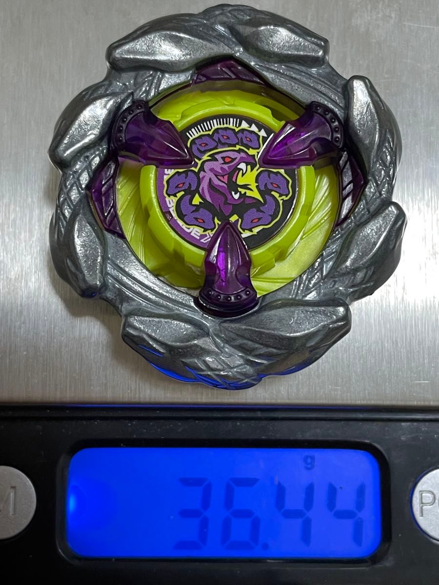 新品 限定 オロチクラスタ6-60LF ベイブレードX BEYBLADE 国内正規品