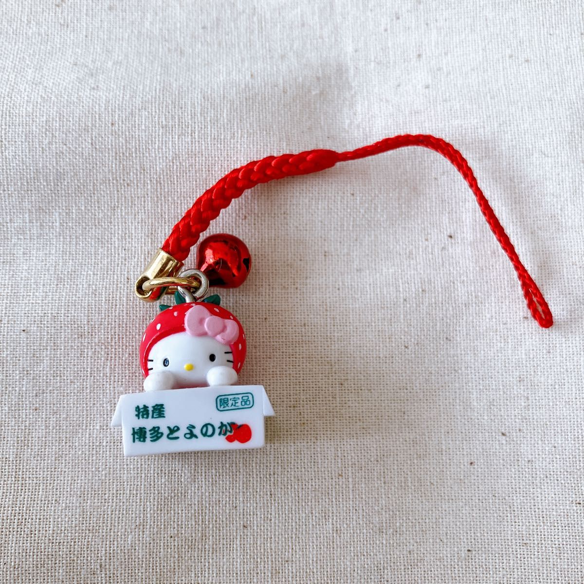 ご当地キティ ハローキティ いちご 博多とよのか マスコット