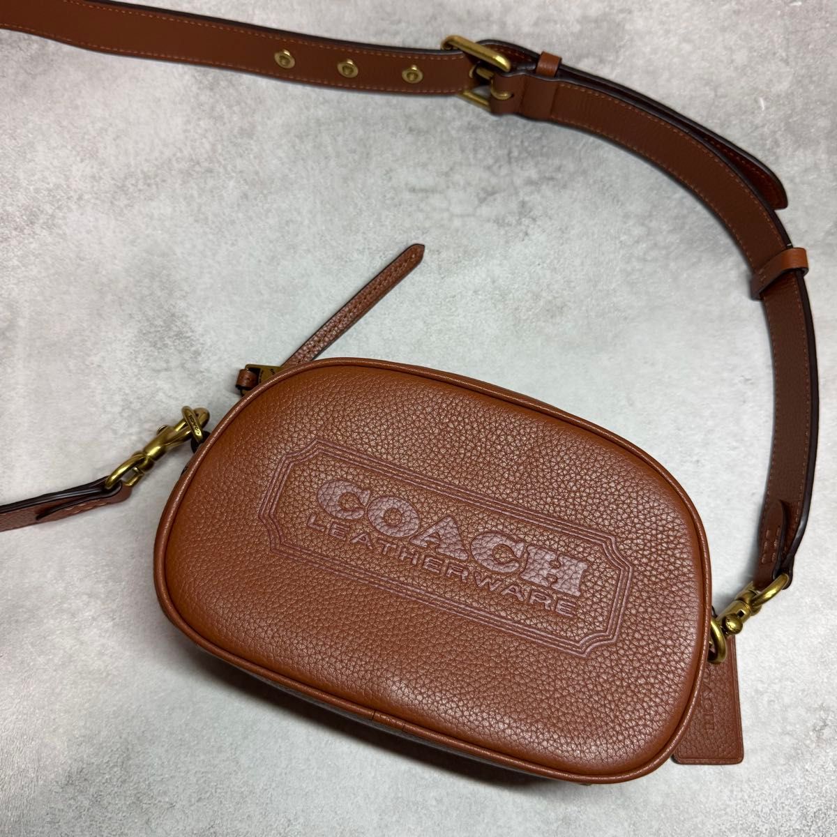 美品 コーチ ショルダーバッグ 斜め掛け C2765クロスボディ オールド