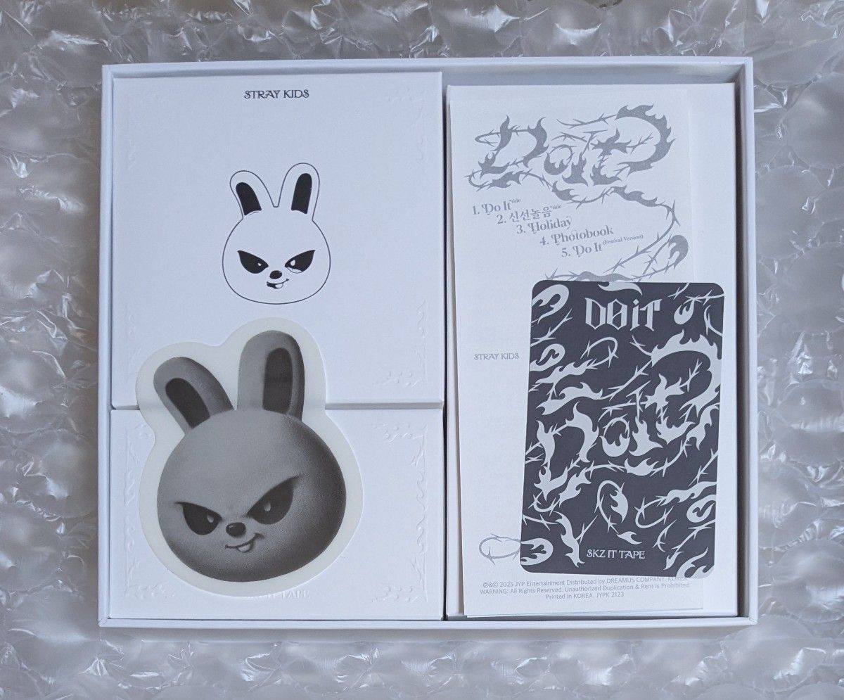 Stray Kids DO IT EVIL SKZOO スピーカー Leebit 抜けあり｜Yahoo