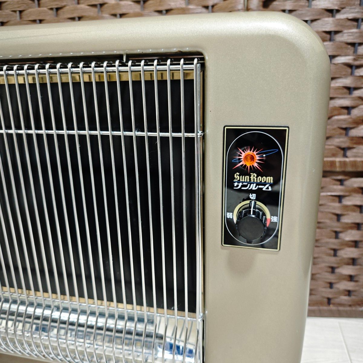 美品】サンルーム速暖55G 遠赤外線輻射式暖房機 パネルヒーター｜Yahoo
