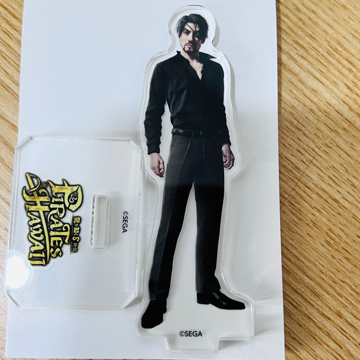 龍が如く8外伝 アクスタ＆缶バッジ コレクションB 桐生一馬（ハワイ