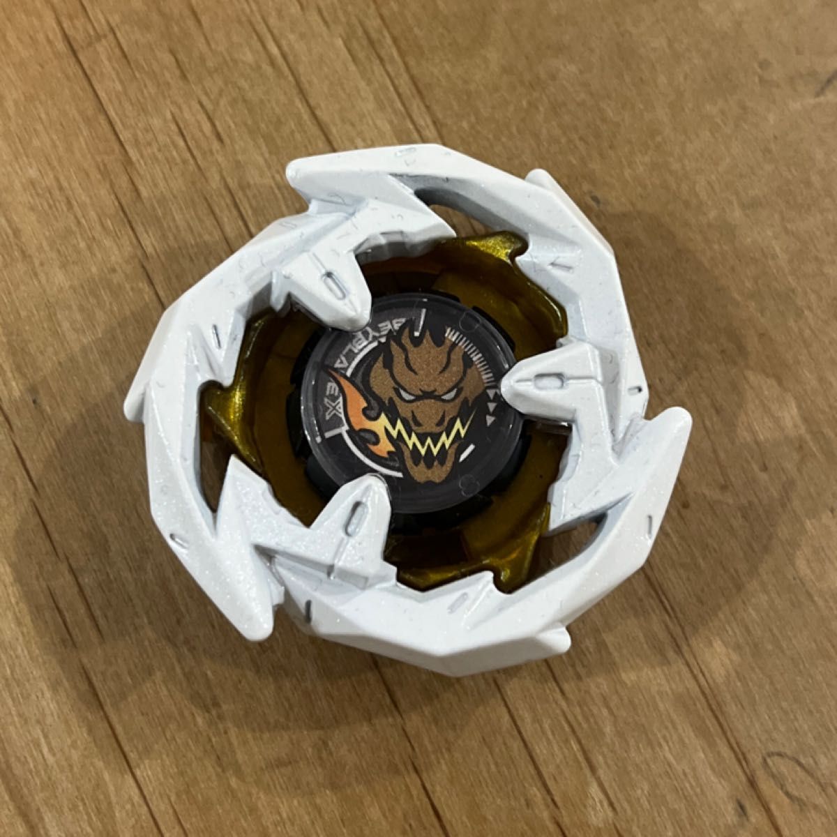 ベイブレードX ドランソード4-80DB メタルコート ホワイト ブレード