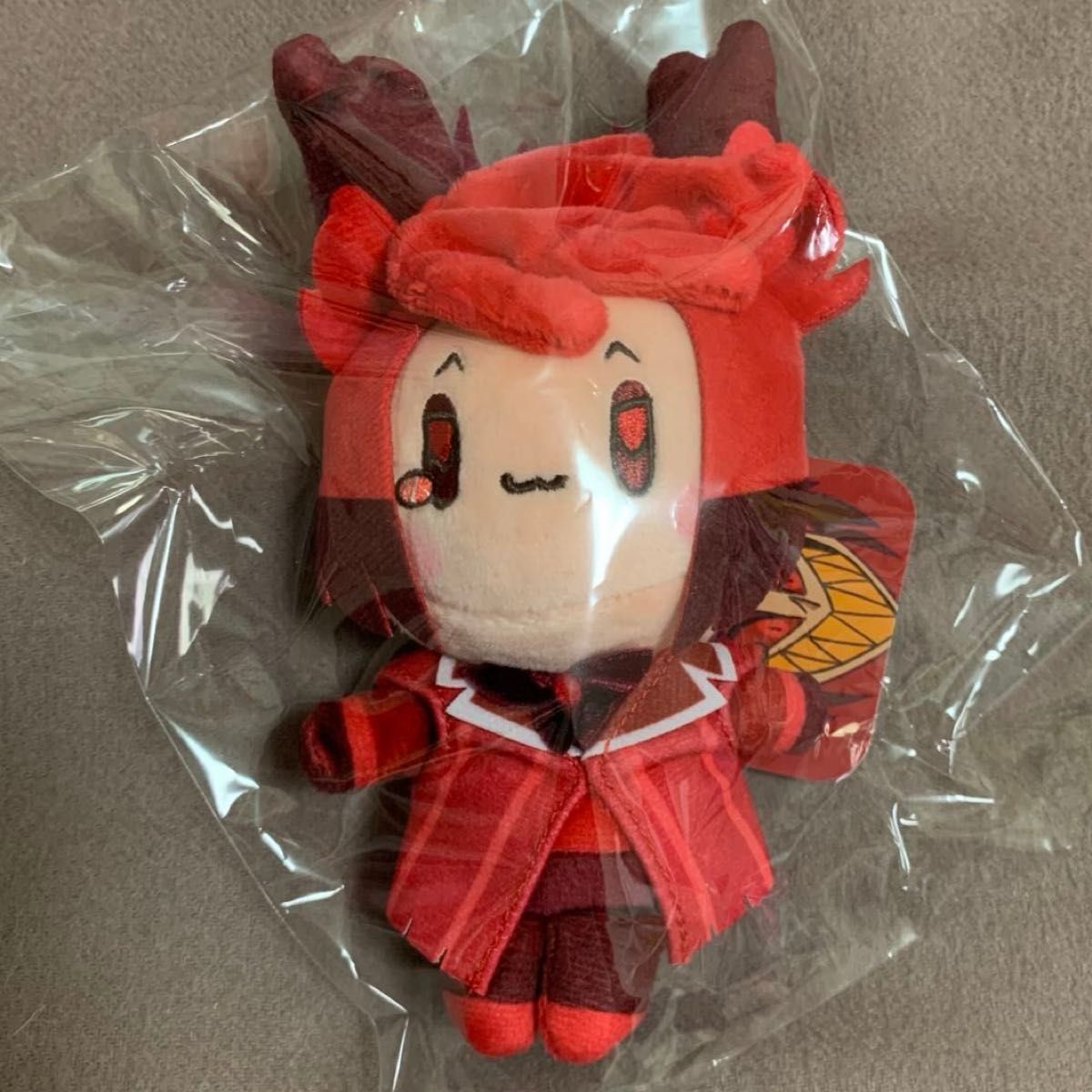 ハズビンホテル HAZBIN HOTEL アラスター おすわり マスコット