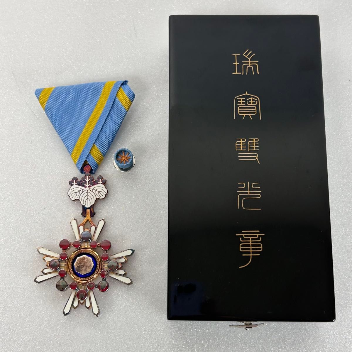 瑞宝双光章 瑞賓雙光章 共箱 付き 勲章 徽章 当時物 アンティーク