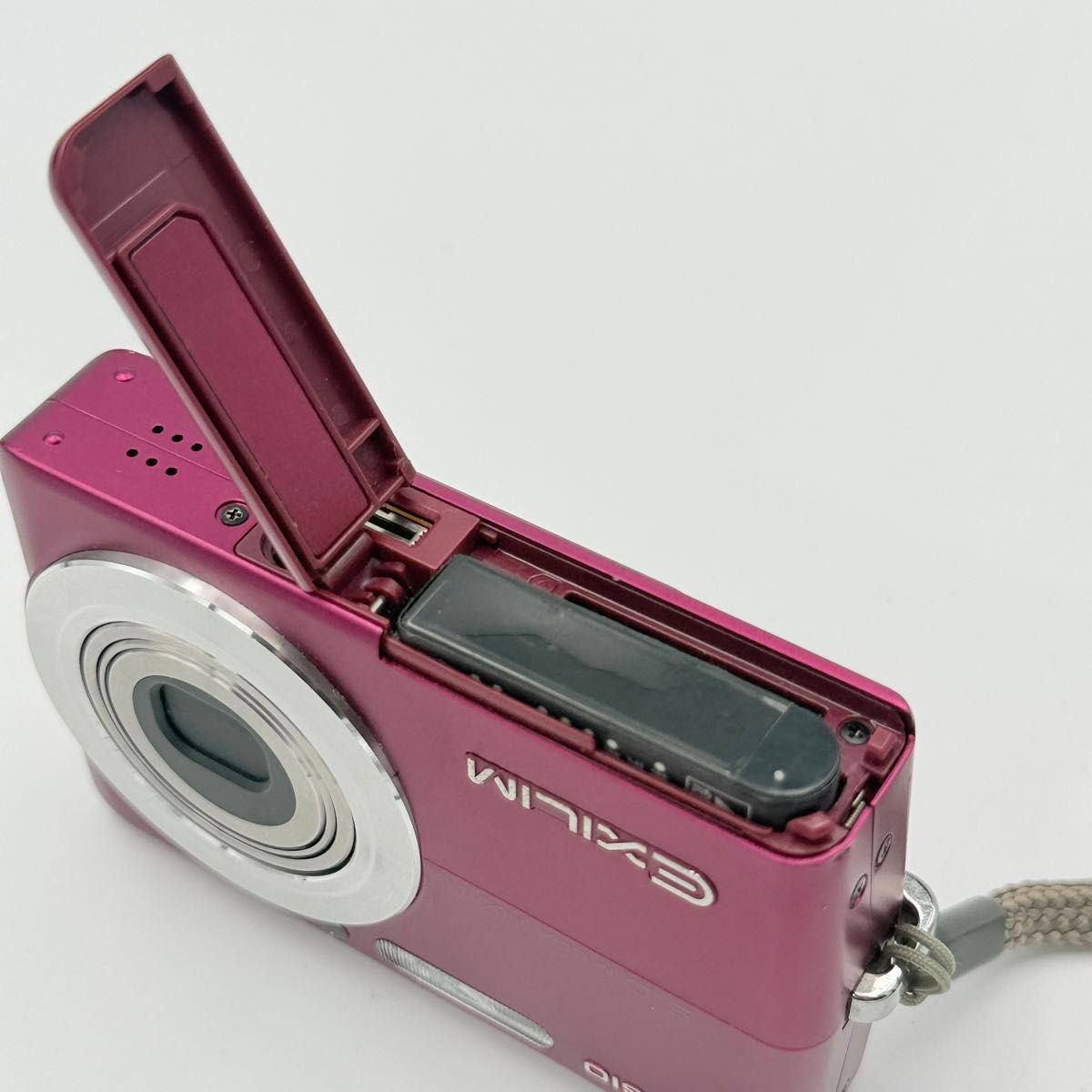 美品 CASIO EXILIM EX-Z500 ピンク カシオ エクシリム デジタルカメラ