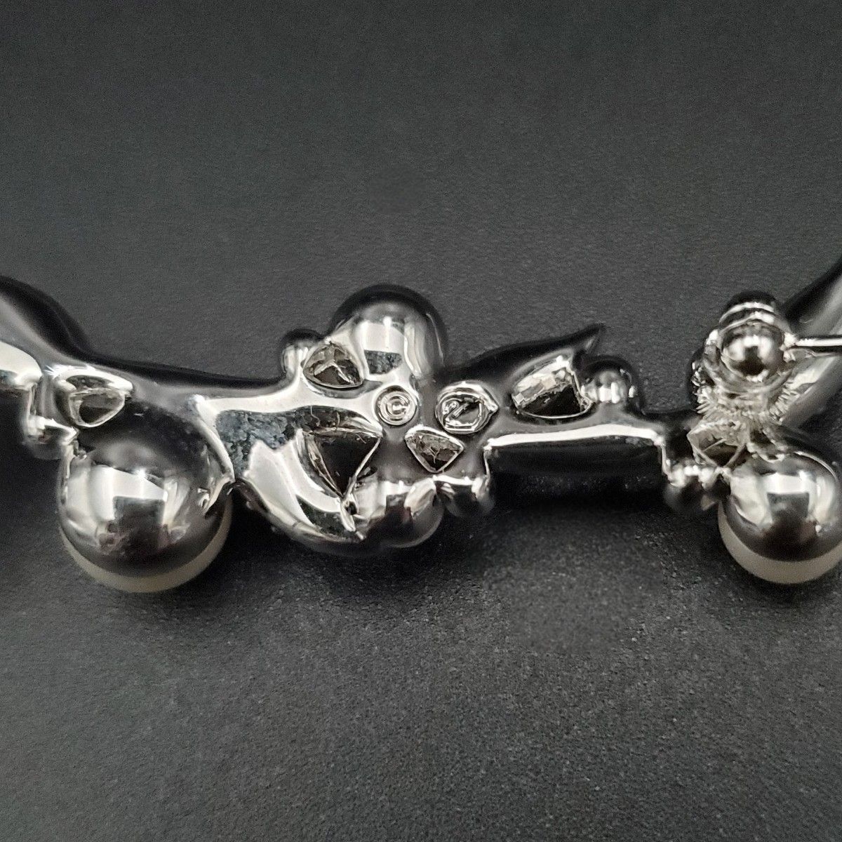 SWAROVSKI スワロフスキー ブローチ クリスタル ラインストーン