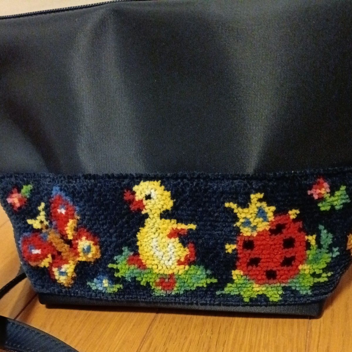 フェイラー ハイジ ミニショルダーバッグ （銀座・WEB限定） 学校