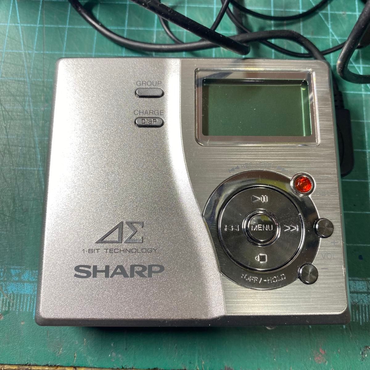 シャープ ポータブルMDプレーヤー MD DR77-s｜Yahoo!フリマ（旧PayPay