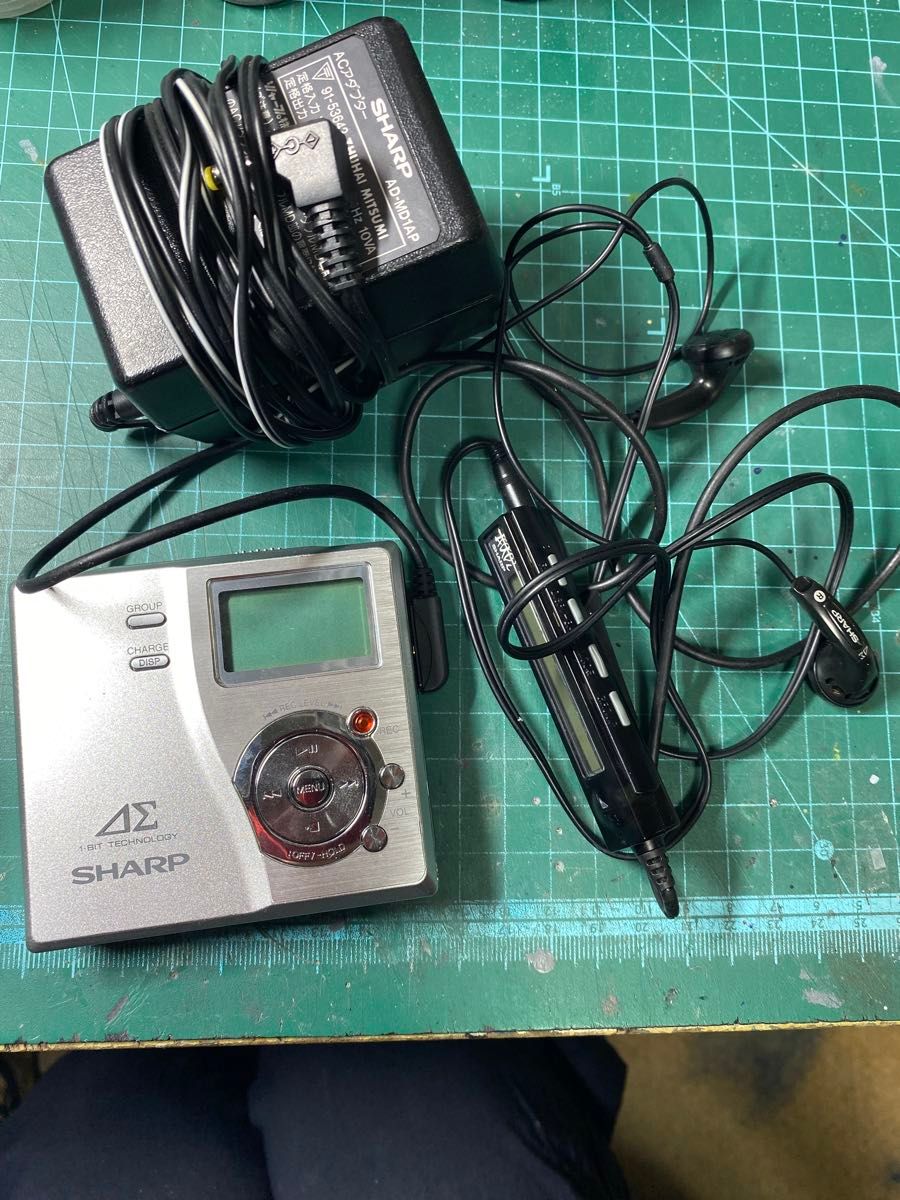 シャープ ポータブルMDプレーヤー MD DR77-s｜Yahoo!フリマ（旧PayPay