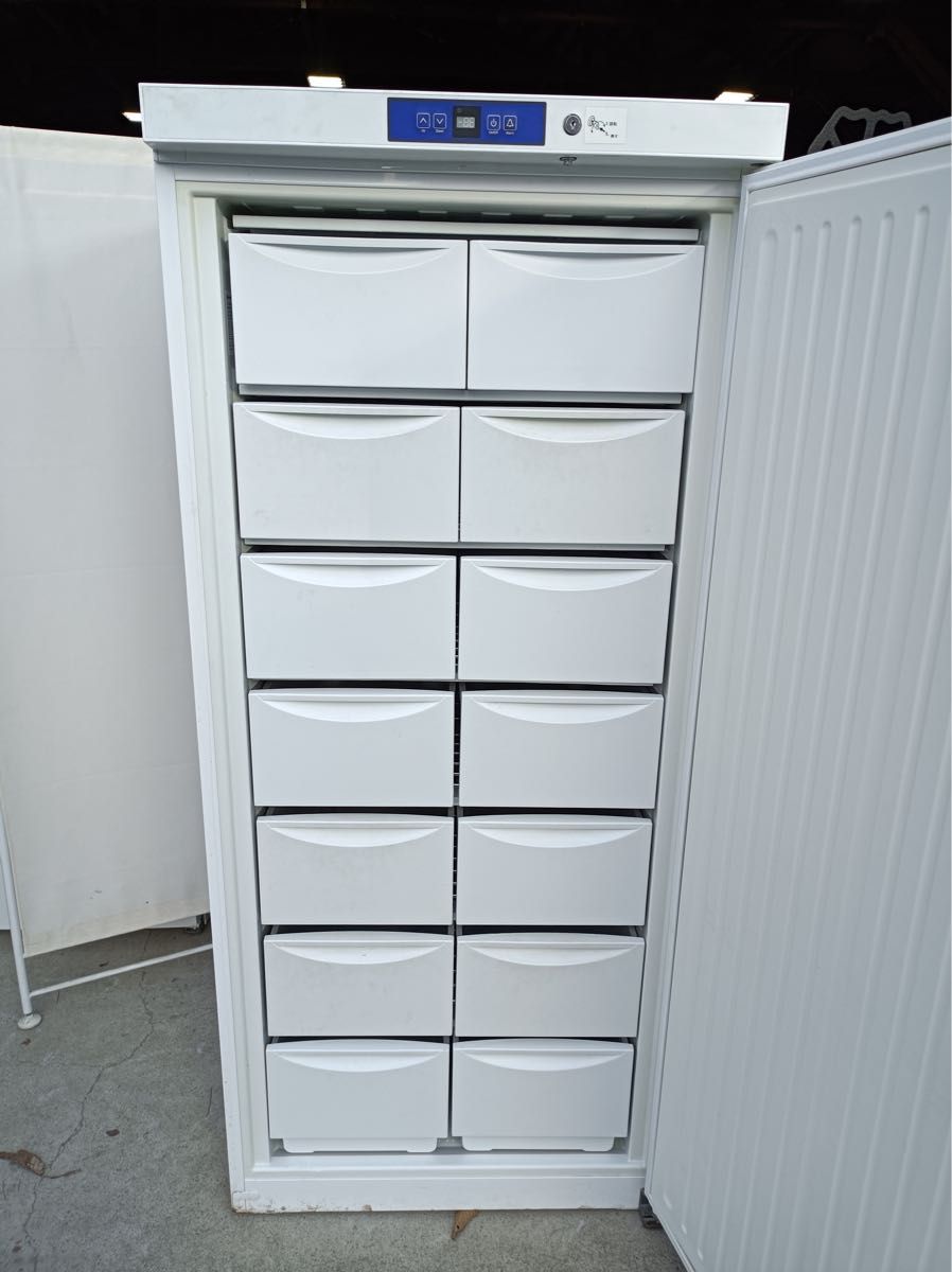 八6744【配送設置料金込み】DAIREI 冷凍庫 472L SD-521｜Yahoo!フリマ