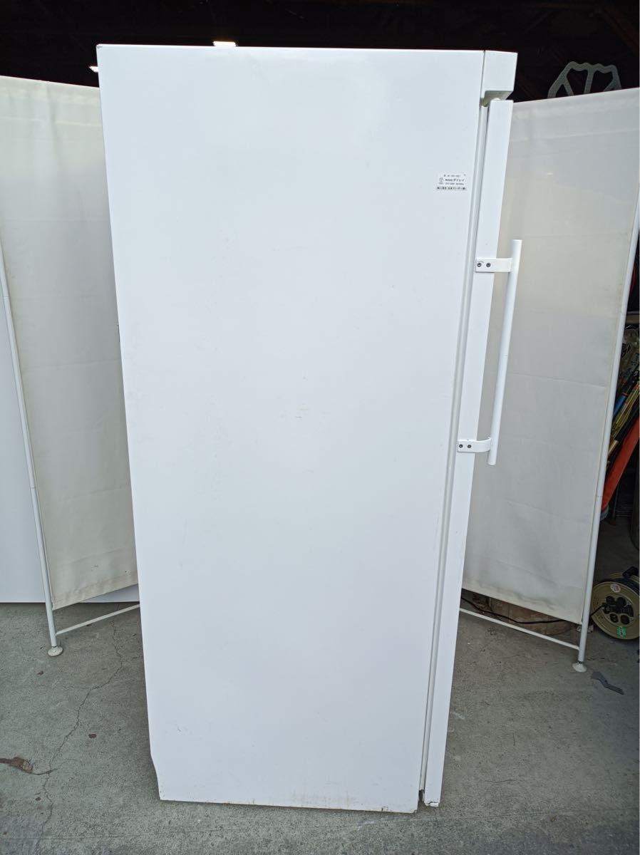 八6744【配送設置料金込み】DAIREI 冷凍庫 472L SD-521 八6744【配送