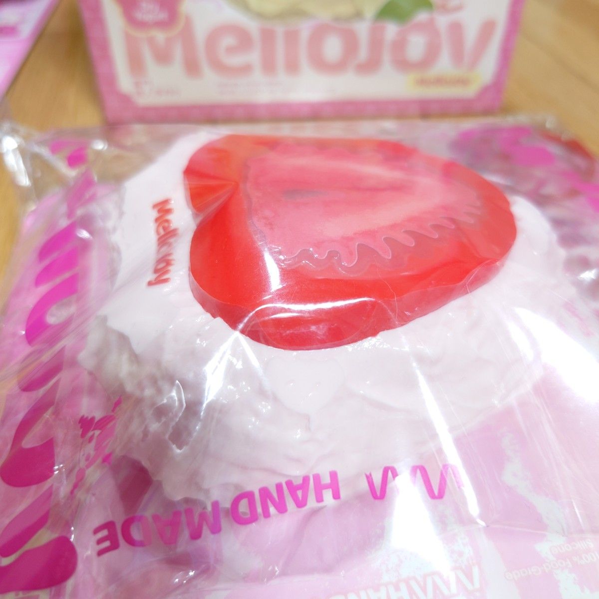 2点200円OFF】mellojoy スクイーズ 大福 いちご メロジョイ 大福