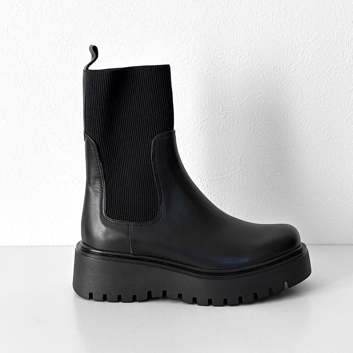 未使用品 PLAIN PEOPLEサイドゴアブーツ ニット 厚底 黒｜Yahoo!フリマ