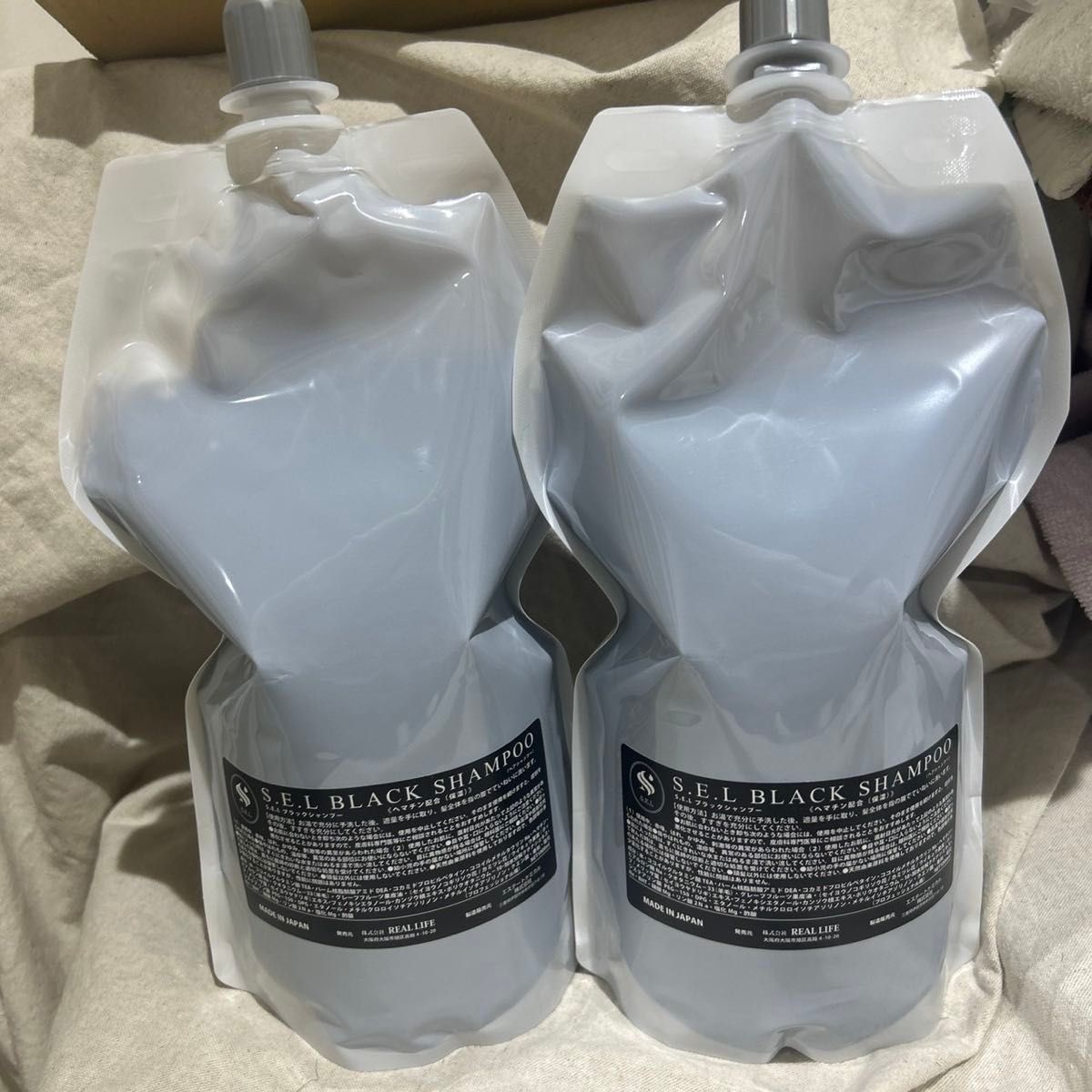 SEL ブラックシャンプー2本 1000ml｜Yahoo!フリマ（旧PayPayフリマ）