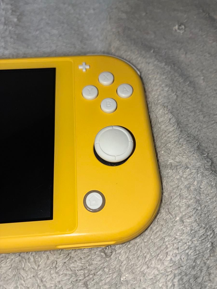 ニンテンドーSwitch Lite イエロー 『初期化 動作確認済み 』『超美品