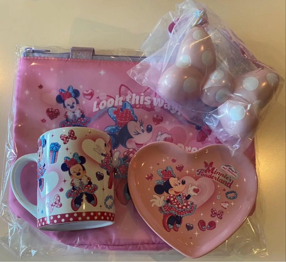 ミニーパルパルーザ スーベニア4点セット ディズニー パルパルーザ