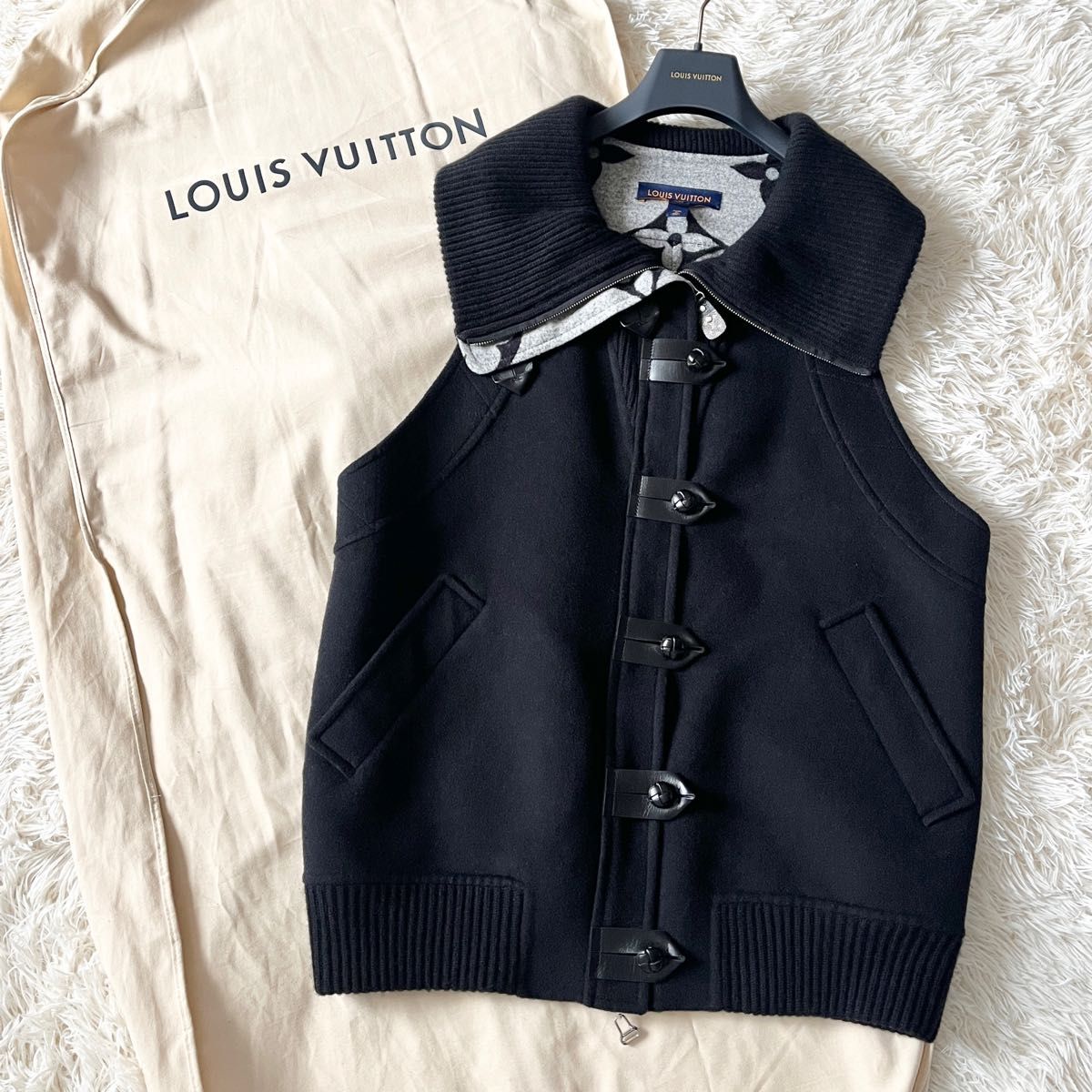 未使用品】LOUIS VUITTON ルイヴィトン モノグラム ベスト 34 S相当
