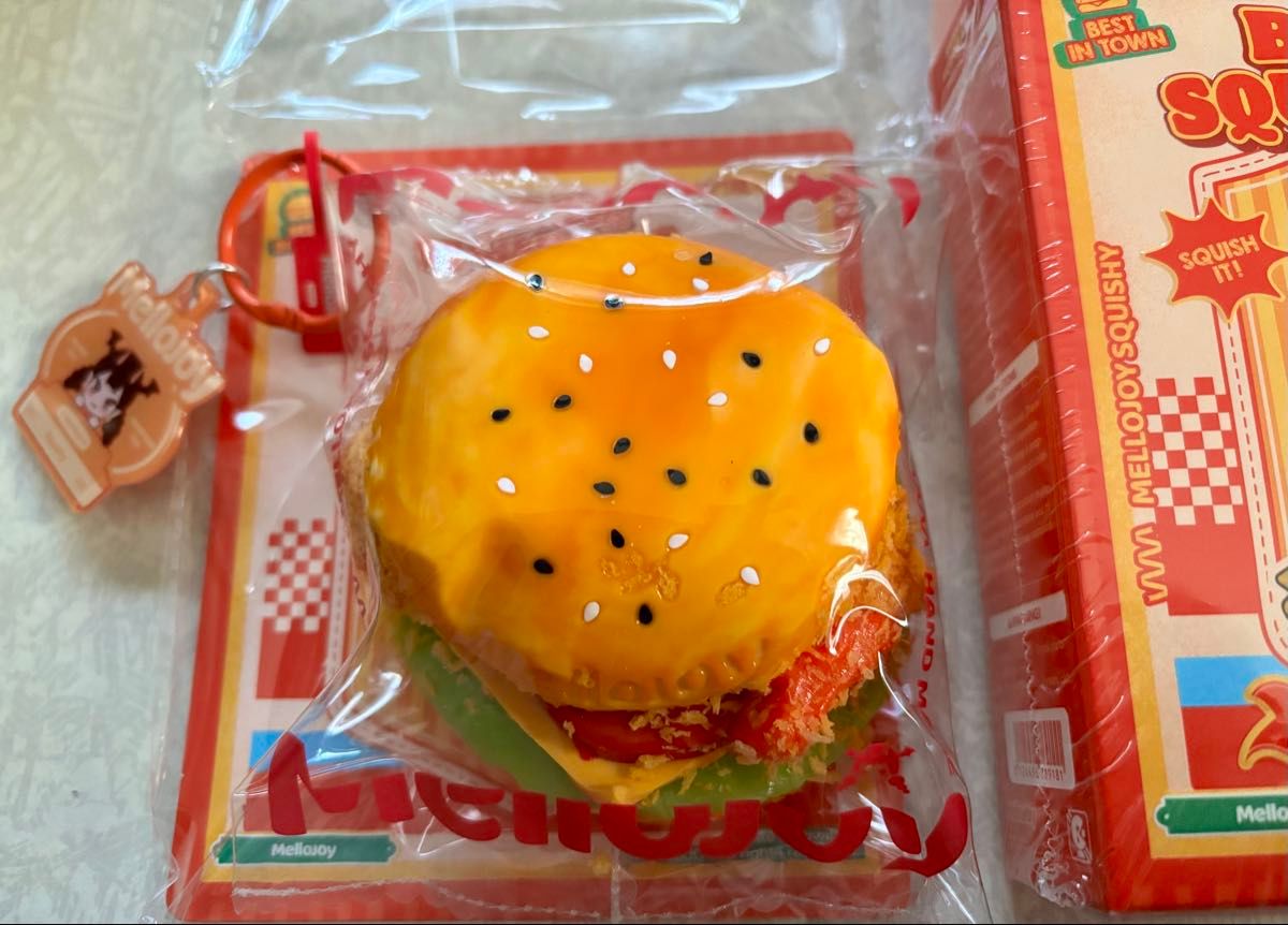 Mellojoy メロジョイ ハンバーガー フライドシュリンプバーガー キング