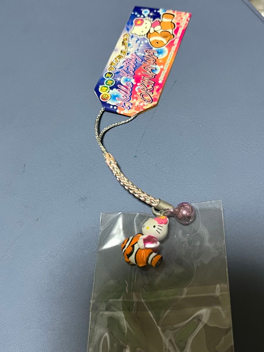 ハローキティ 根付けストラップ クマノミバージョン 沖縄限定 新品未