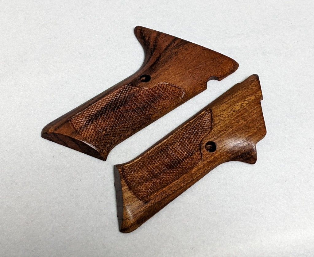 MGC CAW ウッズマン 木製グリップ 程度良好 モデルガン ウッズマン