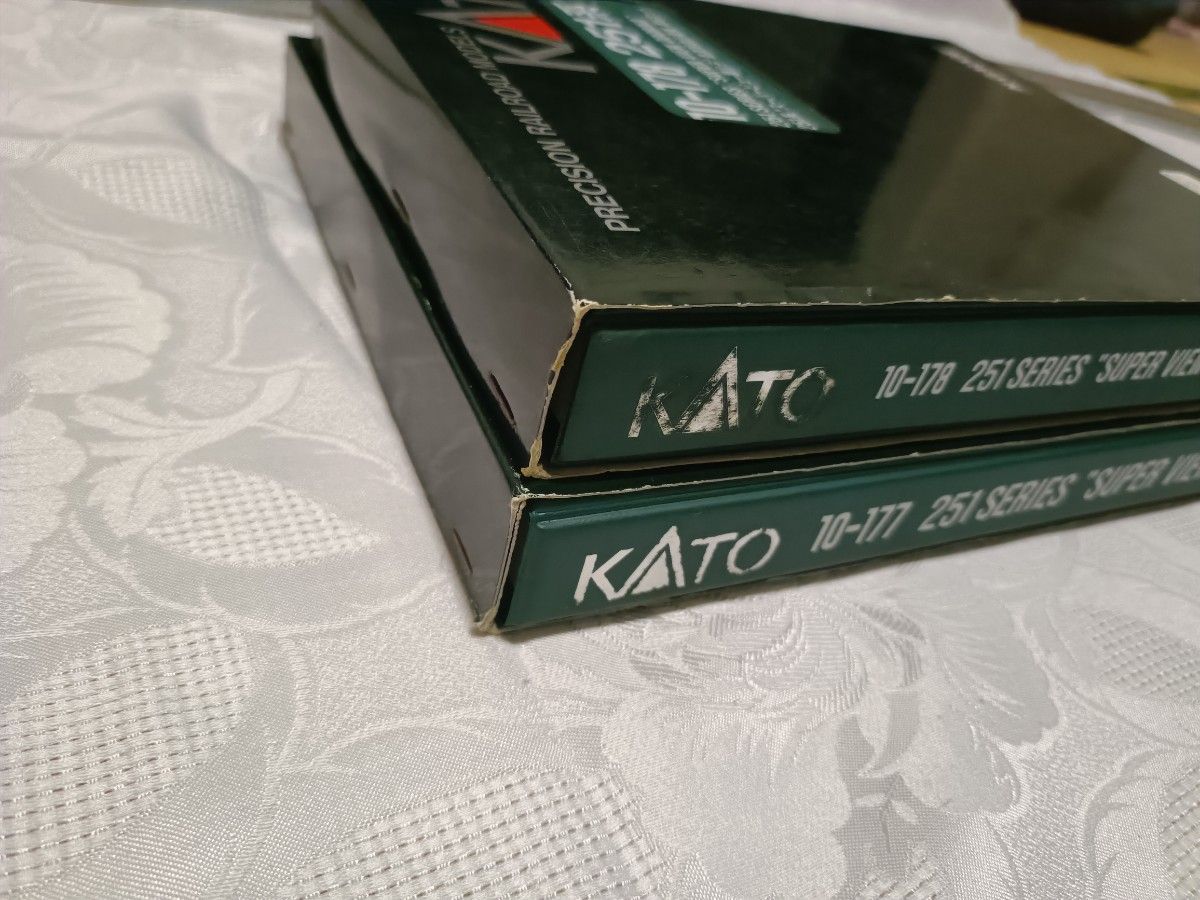 訳ありKATO 10-177 + 10-178 251系スーパービュー室内灯付き｜Yahoo